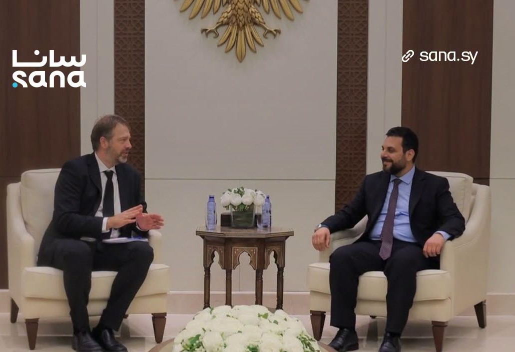 مستشار الشؤون العربية بالخارجية يبحث مع القائم بالأعمال الدنماركي التطورات الراهنة في المنطقة العربية وانعكاساتها على سوريا